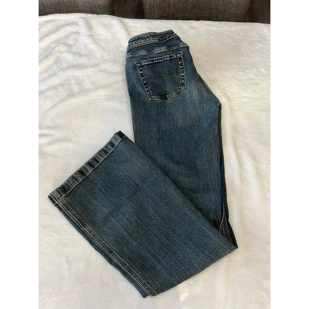 SILVER BOOTCUT JEANS DIRTY BLUE WASH COLOR SZ 30-33L